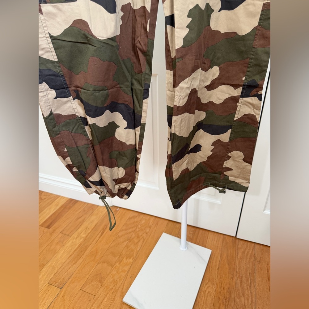 NWT Good American Women's Parachute Green Camo Cargo Pants Size L - Picture 8 of 11